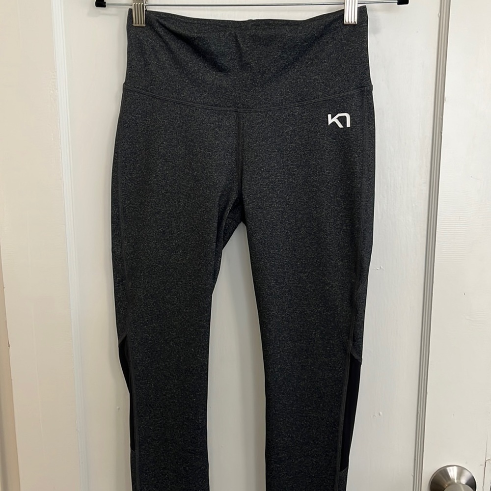 Kari Traa Julie High Waist training leggings/tights - NWOT - black - M